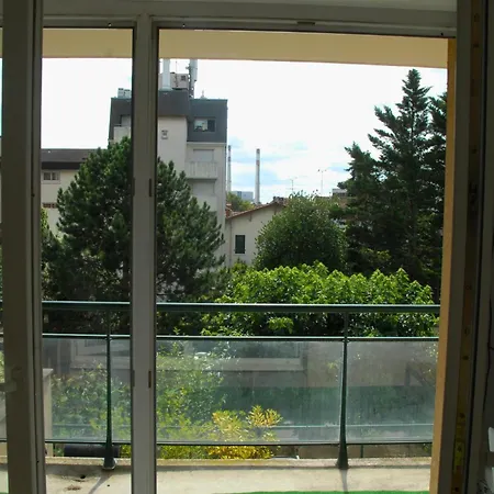 Joli Avec Grande Terrasse Et Parking * Vitry-sur-Seine