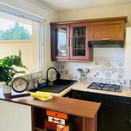 Joli Avec Grande Terrasse Et Parking Vitry-sur-Seine
